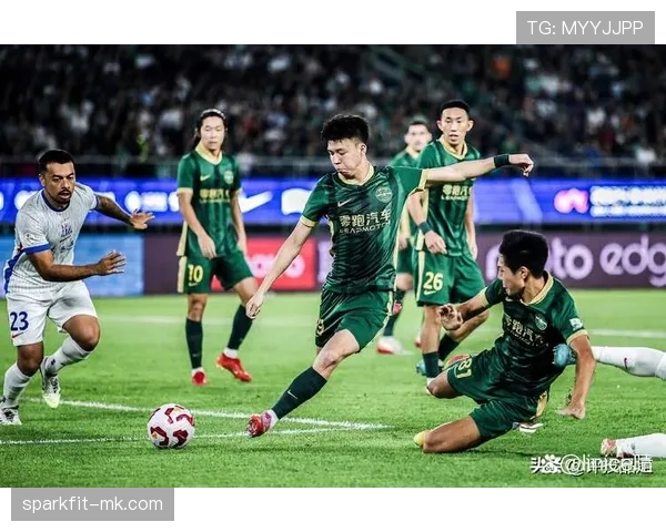 榜首之争白热化！豪门球队强势领跑，联赛冠军悬念再起