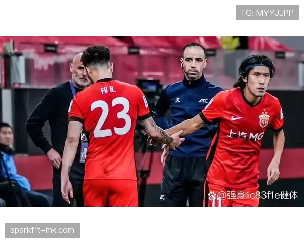 阿利松神勇扑点助球队逆转取胜,表现闪耀全场 阿利松神勇扑点助球队逆转取胜,表现闪耀全场