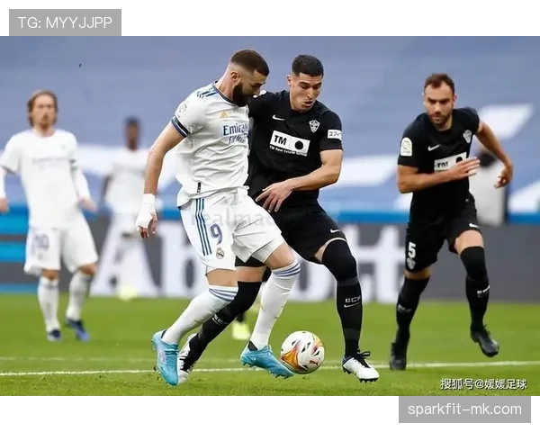 贝蒂斯主帅打造攻势足球，球队状态回暖引期待