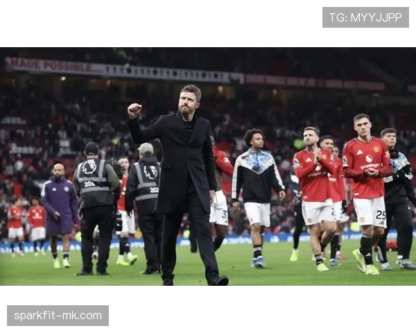 贾登·桑乔状态回暖闪耀英超,助曼联斩获关键胜利 贾登·桑乔状态回暖闪耀英超,助曼联斩获关键胜利