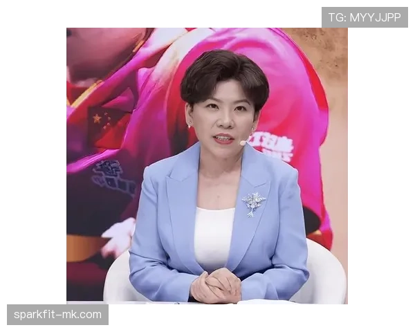 邓亚萍打球时连饭都顾不上吃,后来看到她家厨房,瞬间怀疑人生了… 邓亚萍打球时连饭都顾不上吃,后来看到她家厨房,瞬间怀疑人生了…